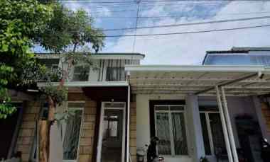 dijual rumah grand pinus regency