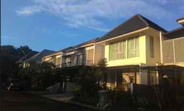 dijual rumah green andara residence