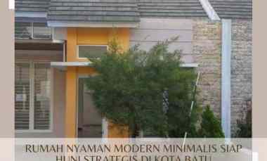 dijual rumah green beji residence