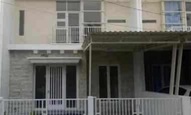 Jual/Sewa Rumah 2 Lantai Murah Green Lake Wonorejo dekat Stikom, UPN