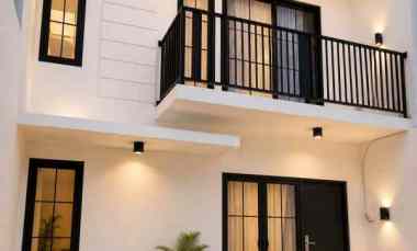dijual rumah green mansion regency