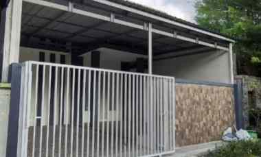 Renov Total Gress Grand Semanggi Rungkut Surabaya, Pintu Finish Duco