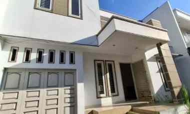 dijual rumah green ville dekat kedoya utara