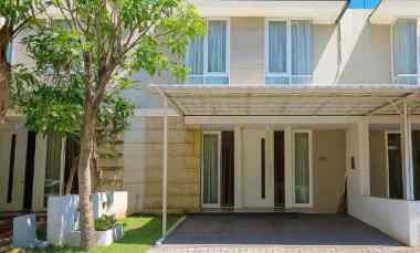 dijual rumah greenlake