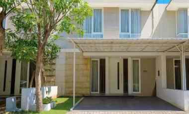 dijual rumah greenlake