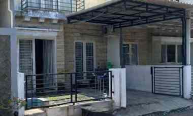 dijual rumah greenlake
