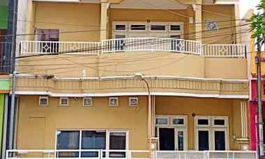 dijual rumah gresik kota baru