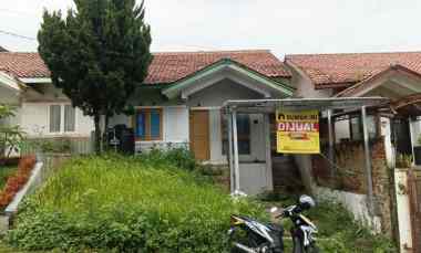 Murah Banget Dijual Rumah Luas 135 Mainroad Komplek Cipageran