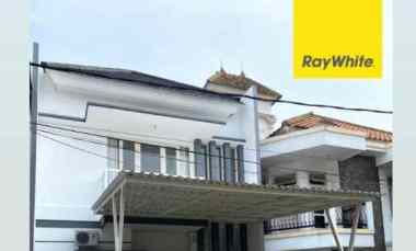 Dijual Rumah Griya Babatan Mukti Wiyung Surabaya Full Furnis dekat PTC