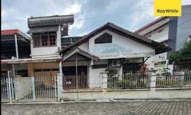 Dijual Rumah Aset Lelang Griya Babatan Mukti Wiyung Surabaya LT 223m2