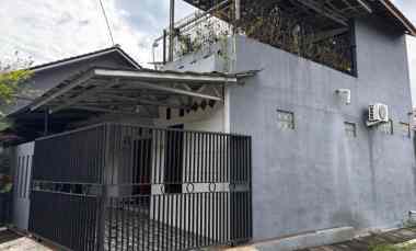 Dijual Rumah 2 Lantai di Perum Griya Ciwangi dekat Tol Sadang