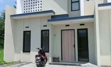 dijual rumah griya taman asri