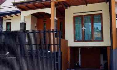 dijual rumah gumuruh turangga bandung