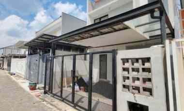 dijual rumah gunung anyar surabaya