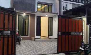 dijual rumah gunung anyar utara wiguna