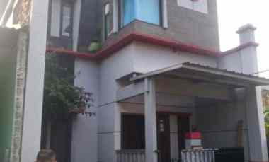 Rumah 2 Lantai Minimalis Cantik Murah di H Naman Pondok Kelapa Jakarta