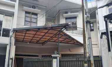dijual rumah halmahera