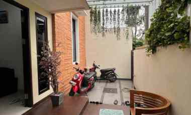 dijual rumah harapan indah