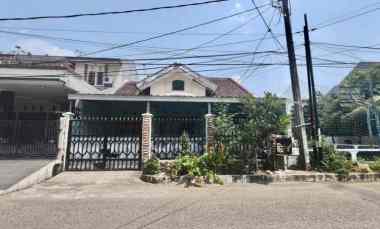 dijual rumah harapan indah