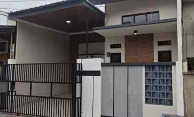 dijual rumah harapan indah