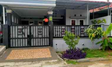 dijual rumah harapan indah cluster