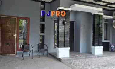 Dijual Rumah Terenovasi Siaphuni di Harapan Indah Cluster Aralia