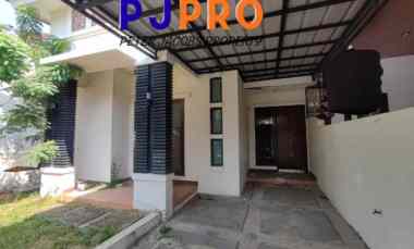 dijual rumah harapan indah cluster aralia
