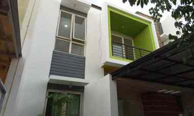dijual rumah harapan indah cluster ifolia