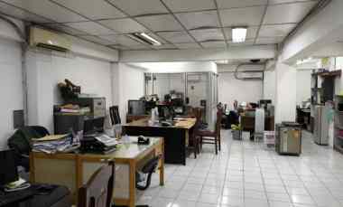 dijual rumah hayam wuruk