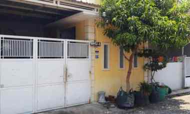 dijual rumah hesni regency 2 probolinggo