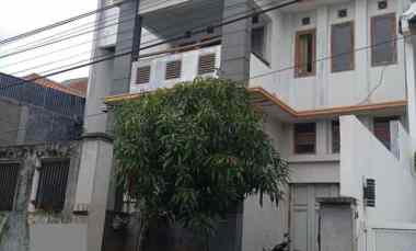 Rumah Komplek Sariwangi Full Bangunan 15 menit Tol Pasteur