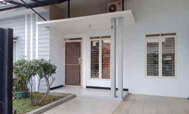 dijual rumah holis