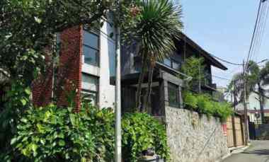 dijual rumah hook cigadung