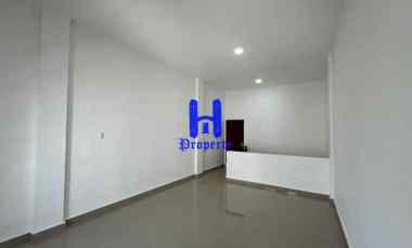 dijual rumah hook di komplek bhayangkara nodigon medan