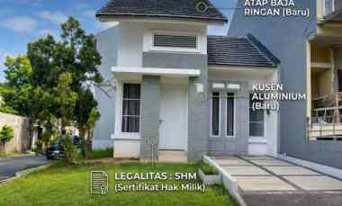 Dijual Rumah Hook di Legenda Wisata Cibubur