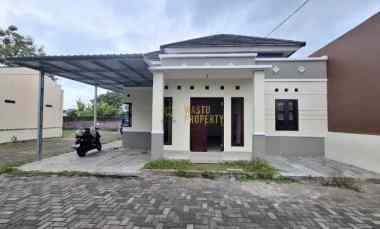 dijual rumah imogiri
