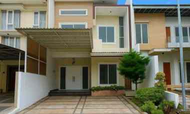 dijual rumah imperial beach