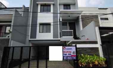 dijual rumah imperial gading sukapura