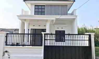 dijual rumah istana bandara residence
