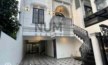 dijual rumah jagakarsa