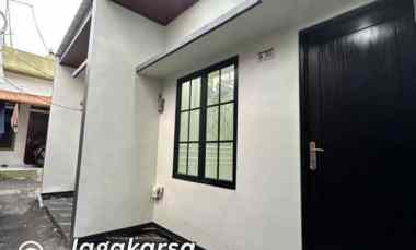 gambar dijual rumah jagakarsa