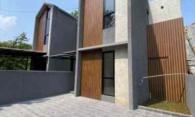 dijual rumah jagakarsa