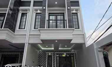 dijual rumah jagakarsa jakarta selatan