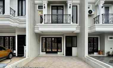 dijual rumah jagakarsa jakarta selatan