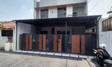 dijual rumah jaka sampurna