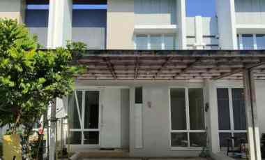 dijual rumah jakarta garden city