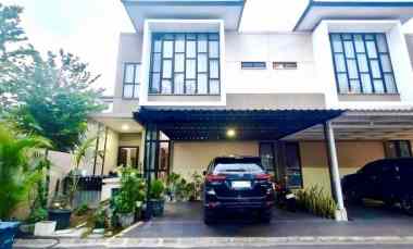 dijual rumah jakarta garden city