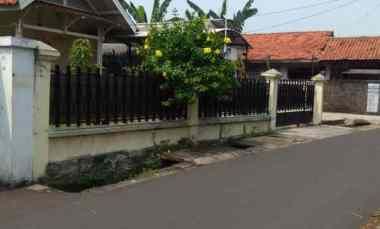 dijual rumah jalan al mubarok 1