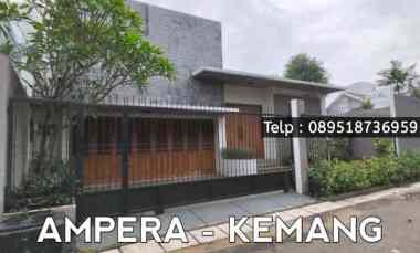 dijual rumah jalan ampera jakarta selatan