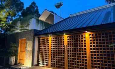 dijual rumah jalan bumi puspitek asri